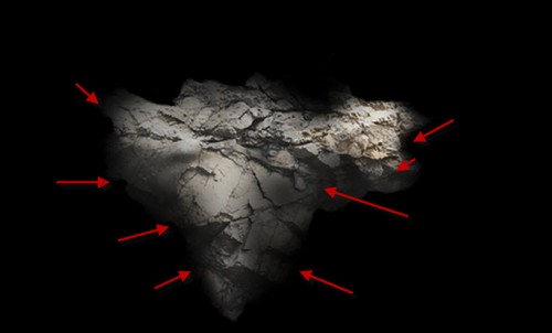 Тёмная картина с элементами деформации воды в Фотошопе